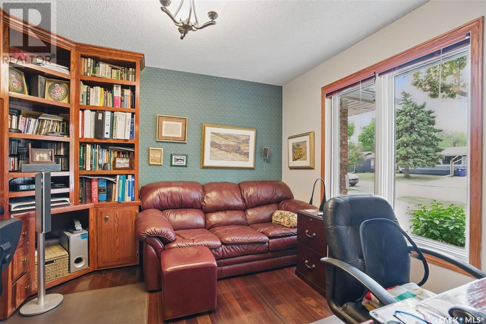 5052 7TH STREET Image 3