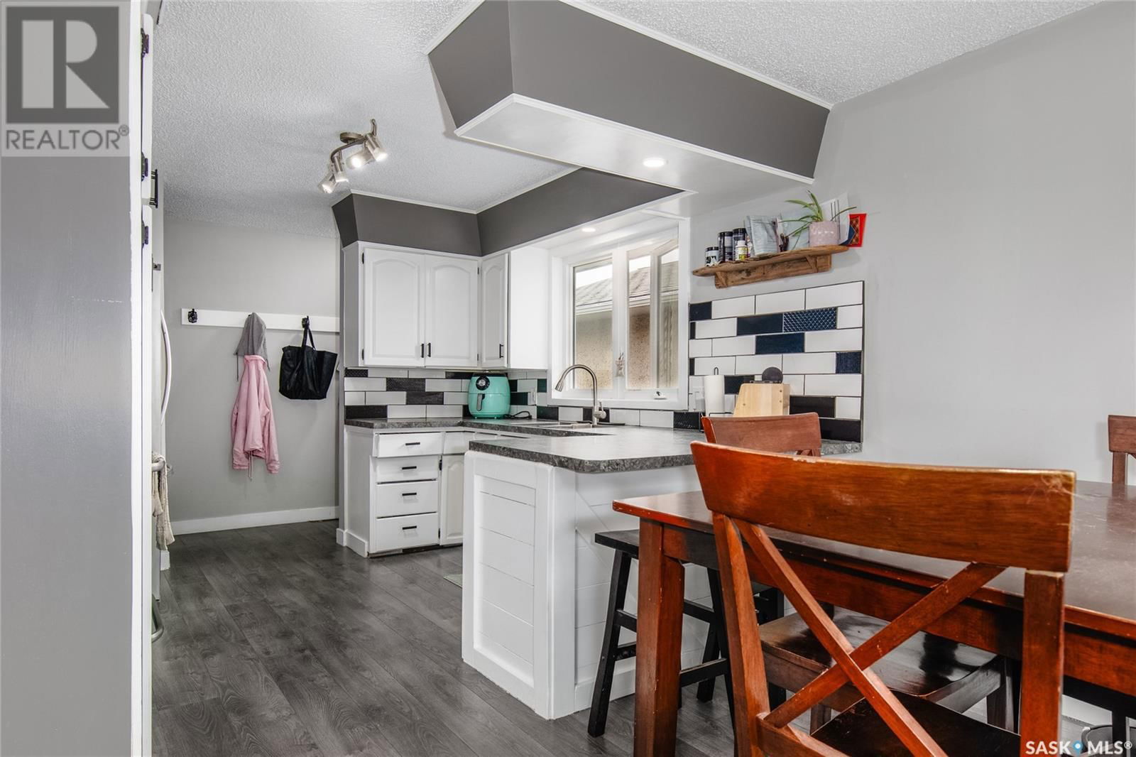 1314 GRANDVIEW STREET Image 14