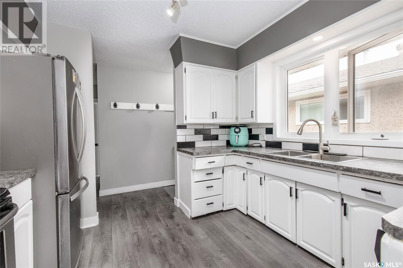 1314 GRANDVIEW STREET Image 17