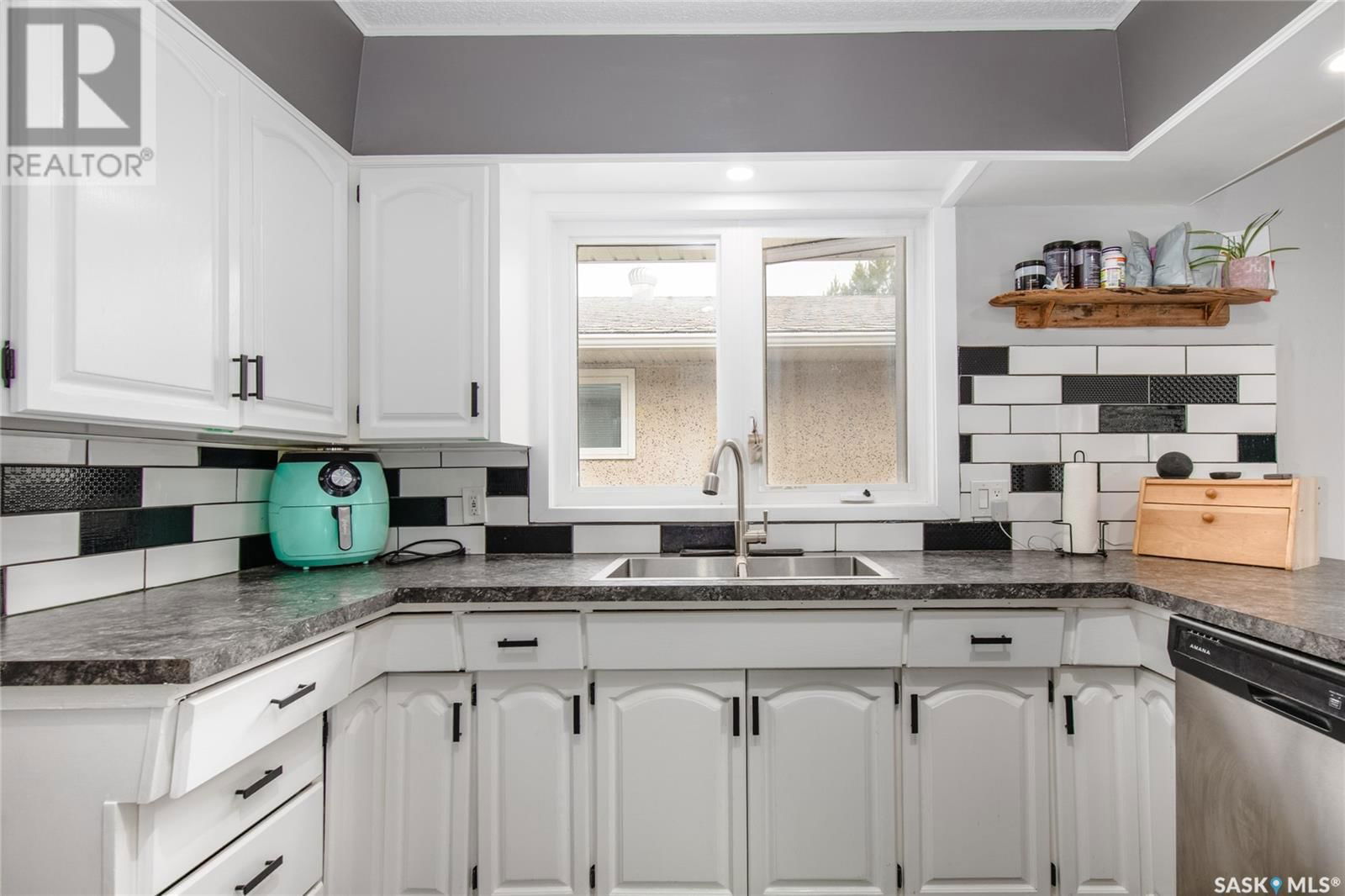 1314 GRANDVIEW STREET Image 18