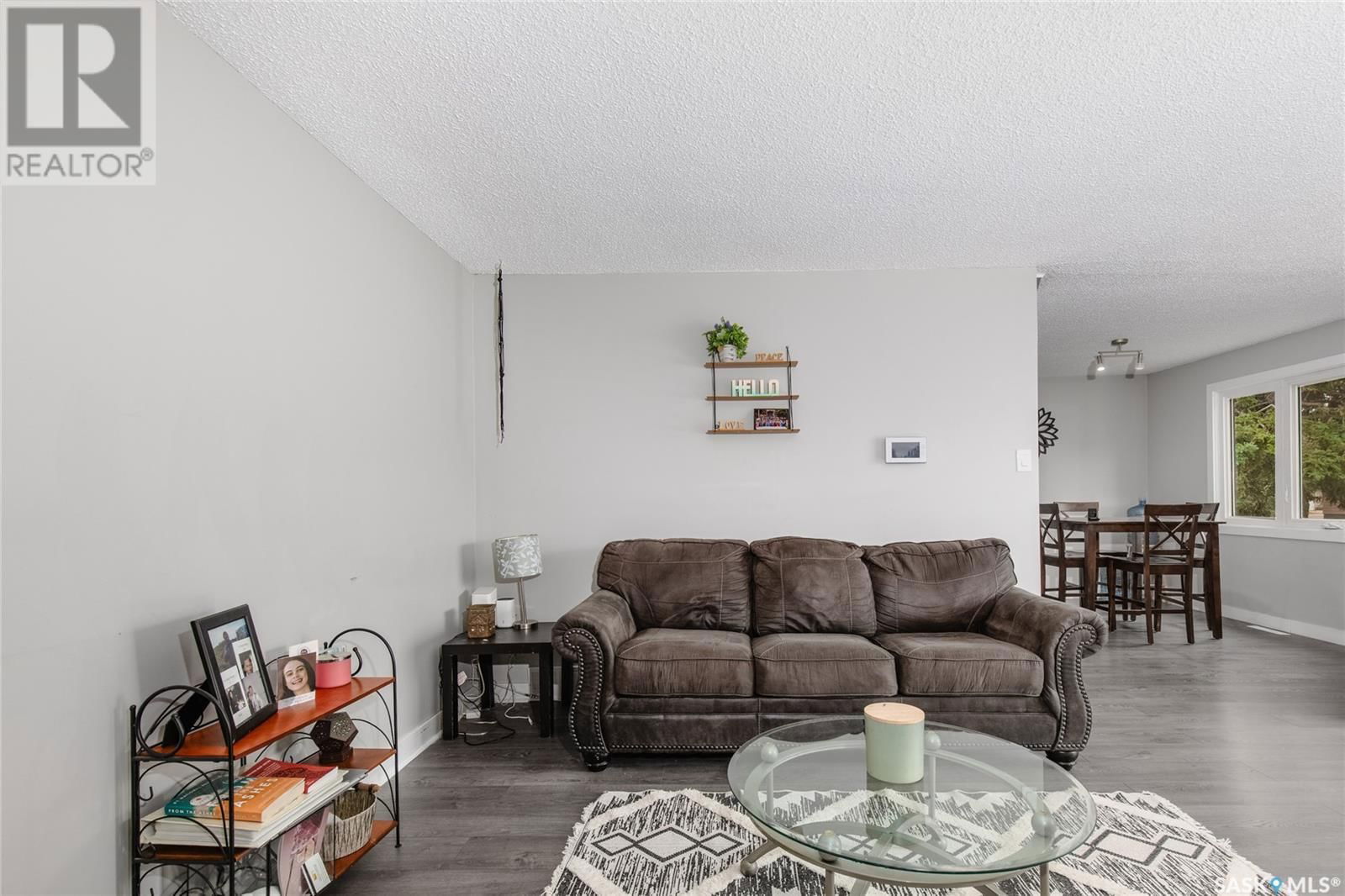 1314 GRANDVIEW STREET Image 9