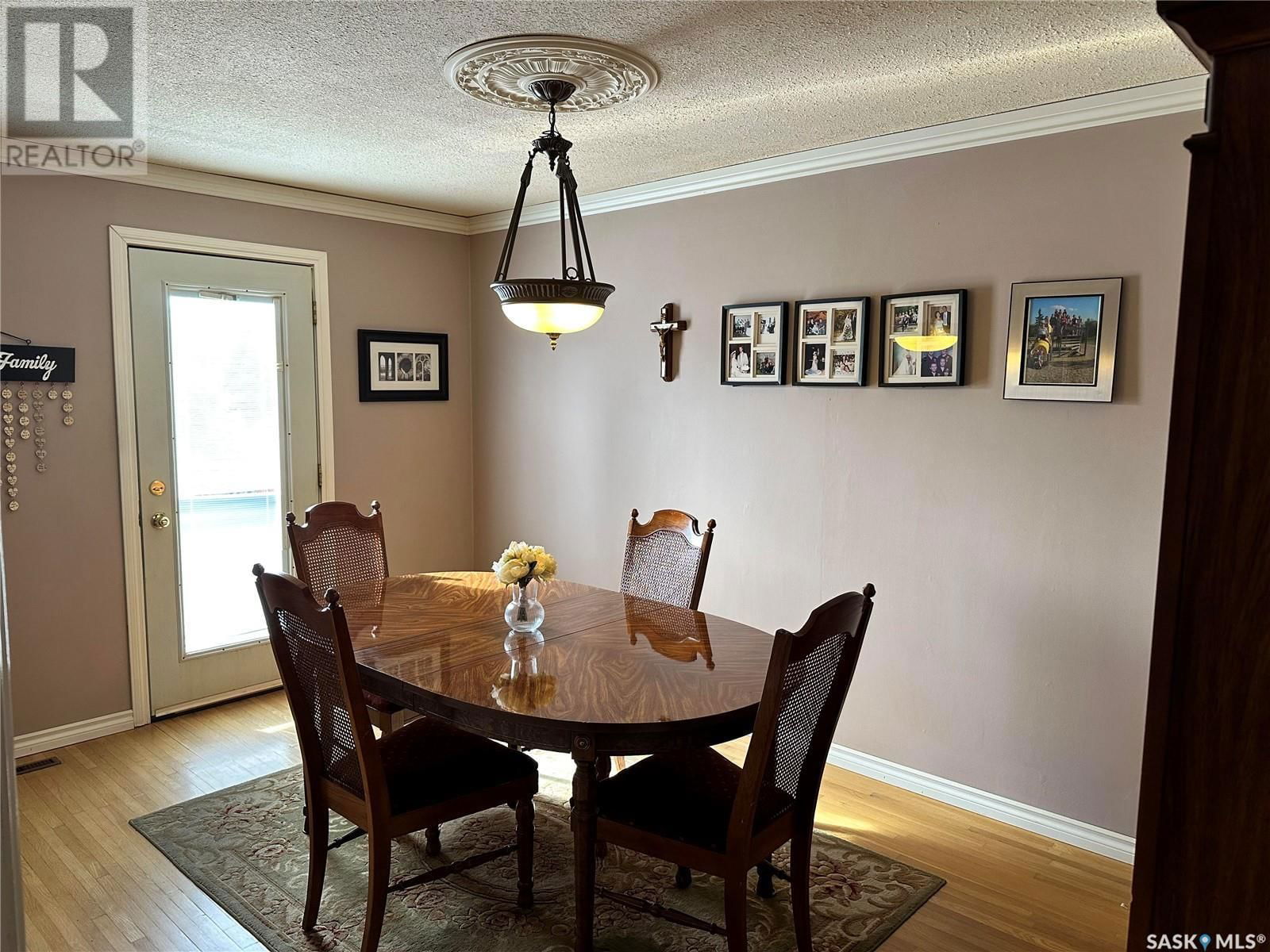 309 3RD STREET Image 11