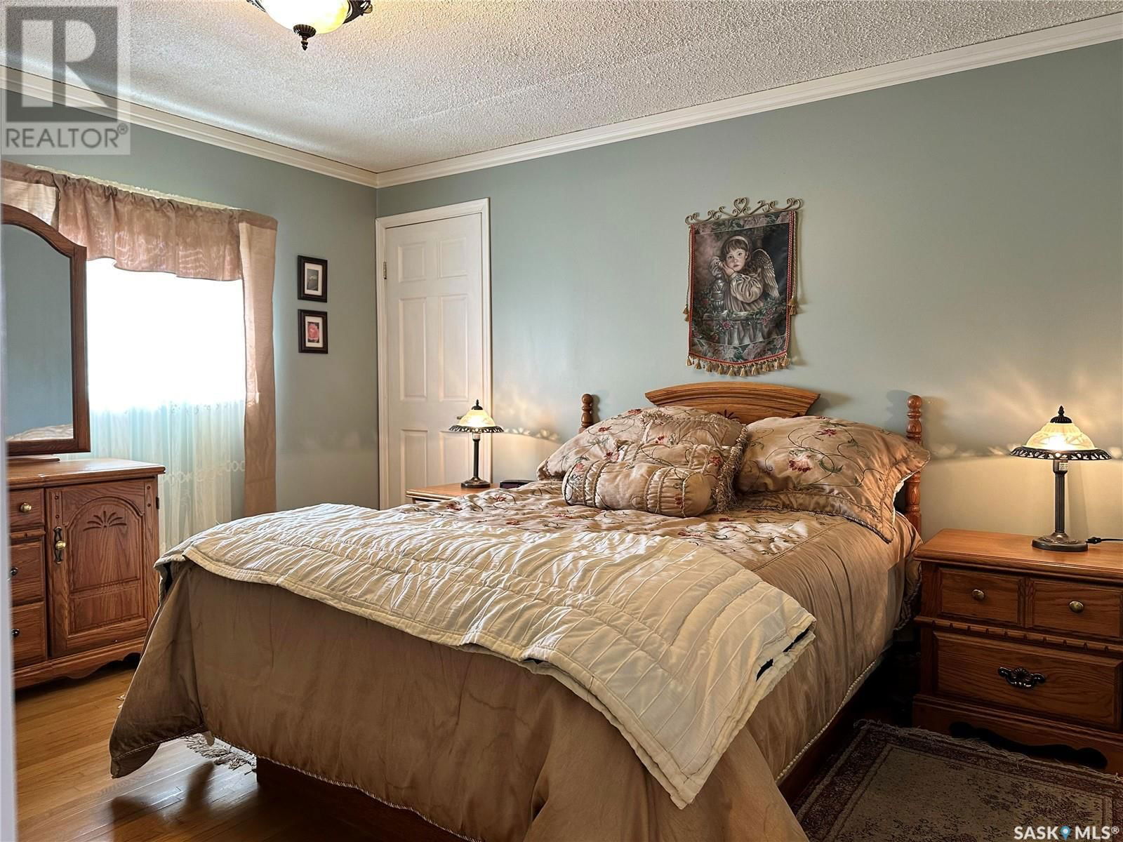 309 3RD STREET Image 18