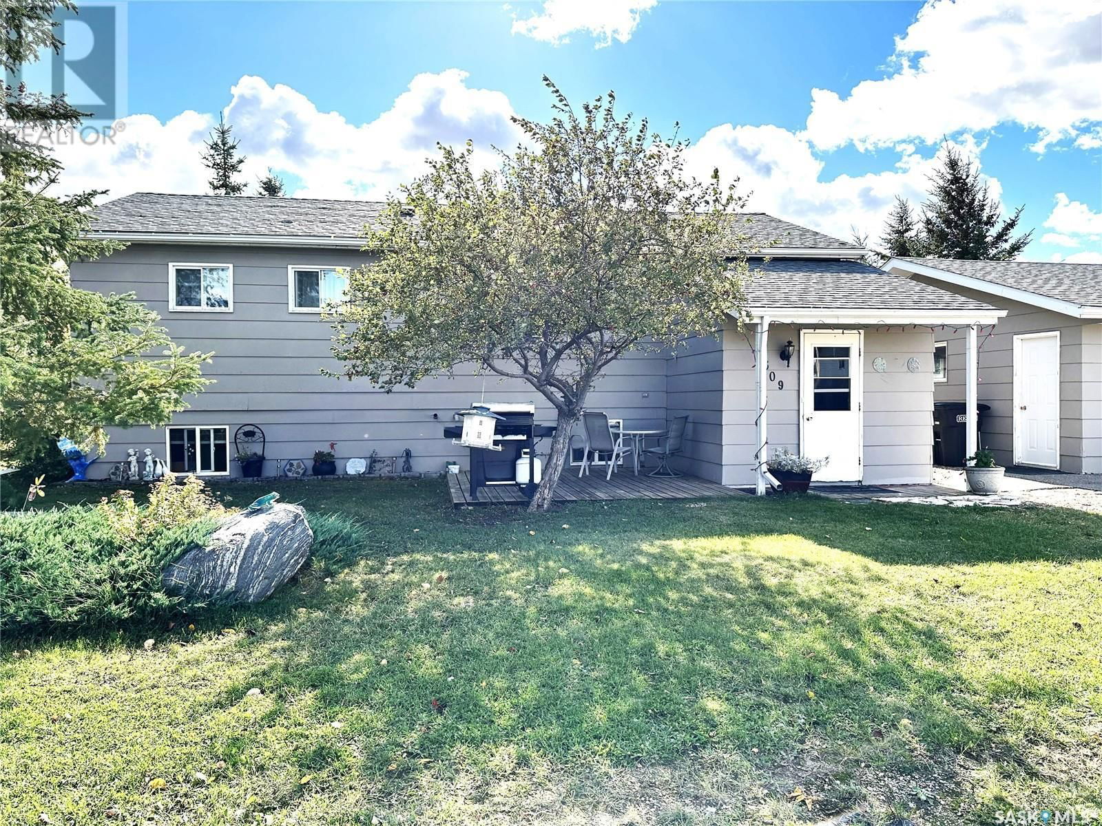309 3RD STREET Image 2