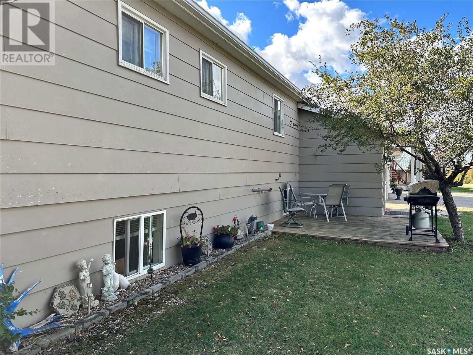 309 3RD STREET Image 35