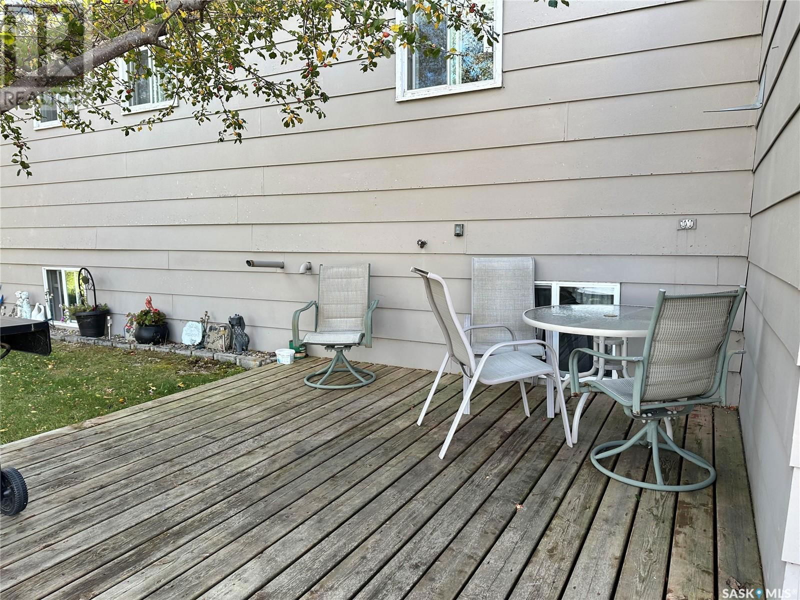 309 3RD STREET Image 36