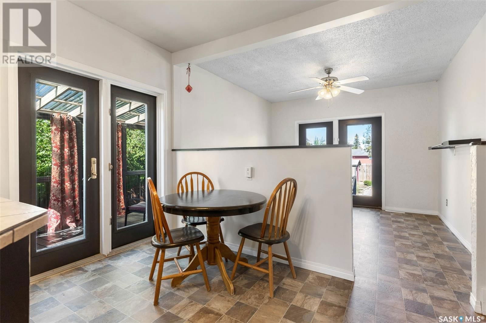 204 4TH AVENUE Image 14