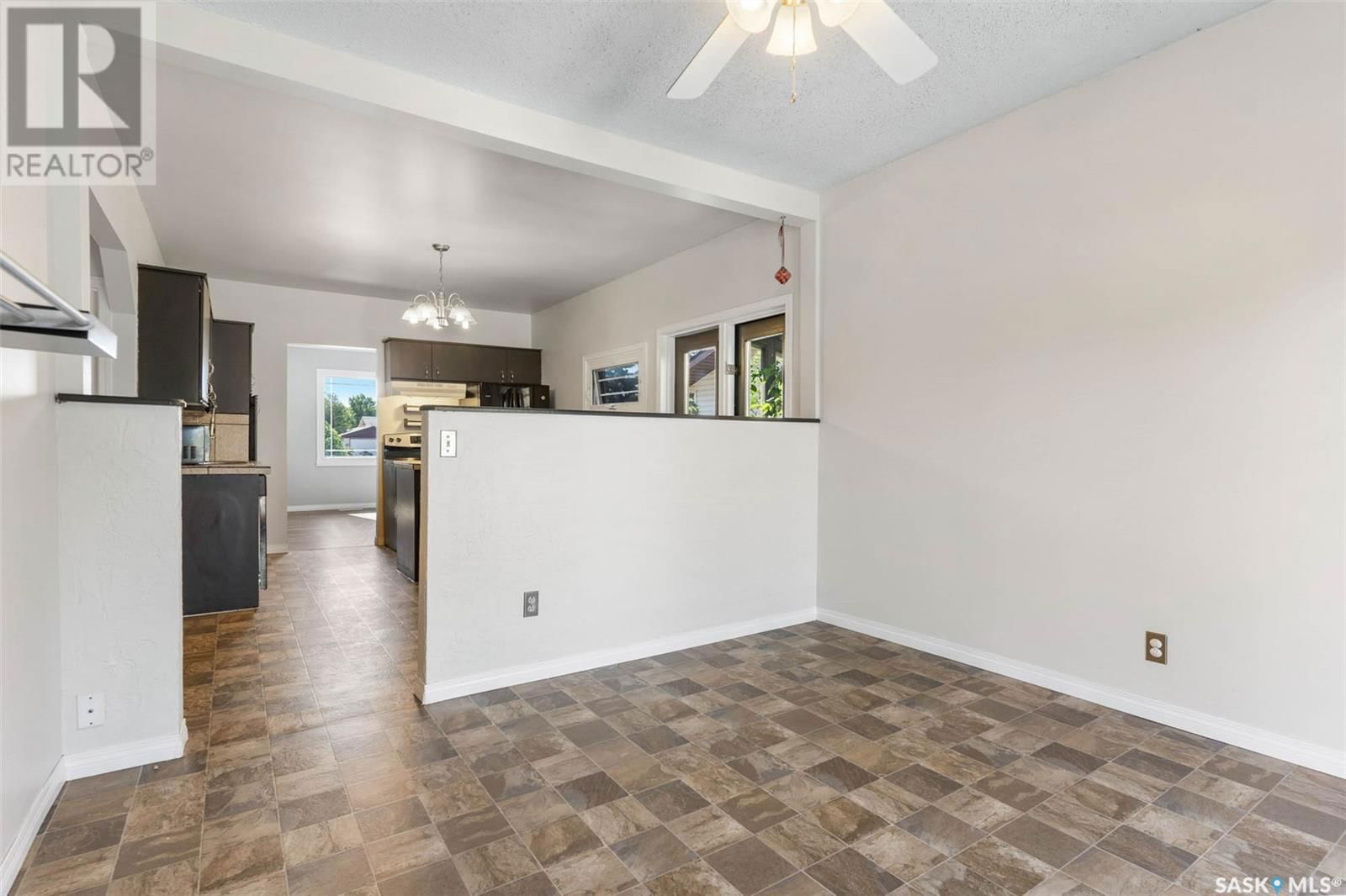 204 4TH AVENUE Image 16