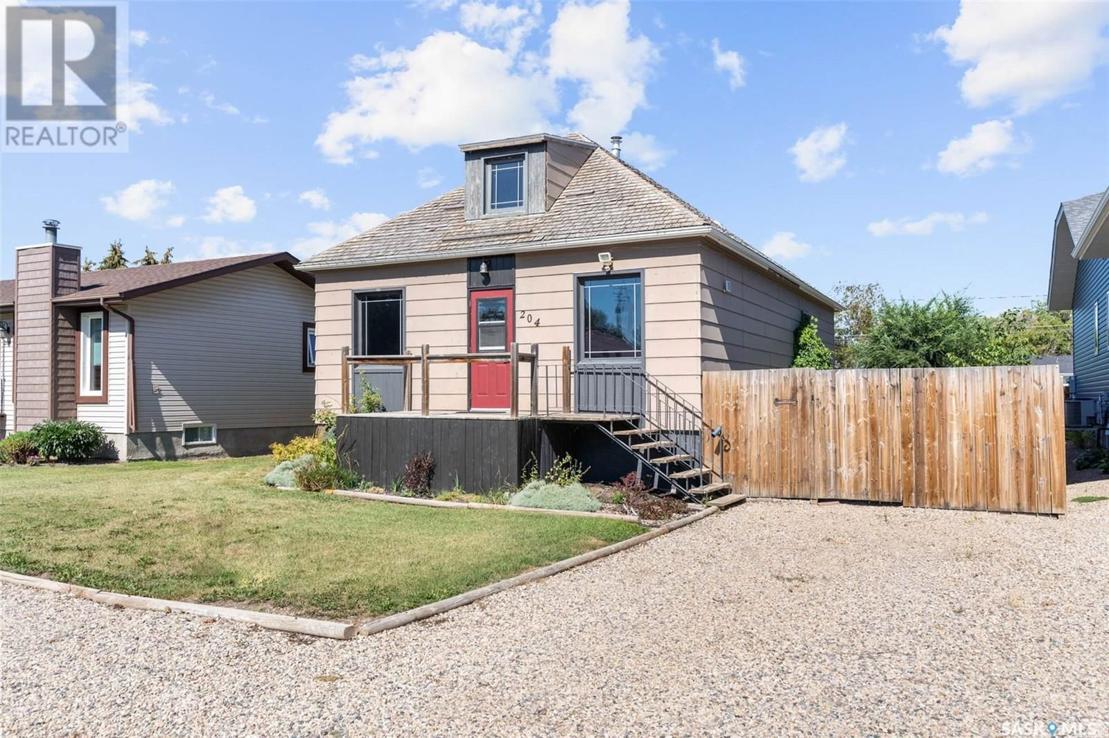 204 4TH AVENUE Image 2
