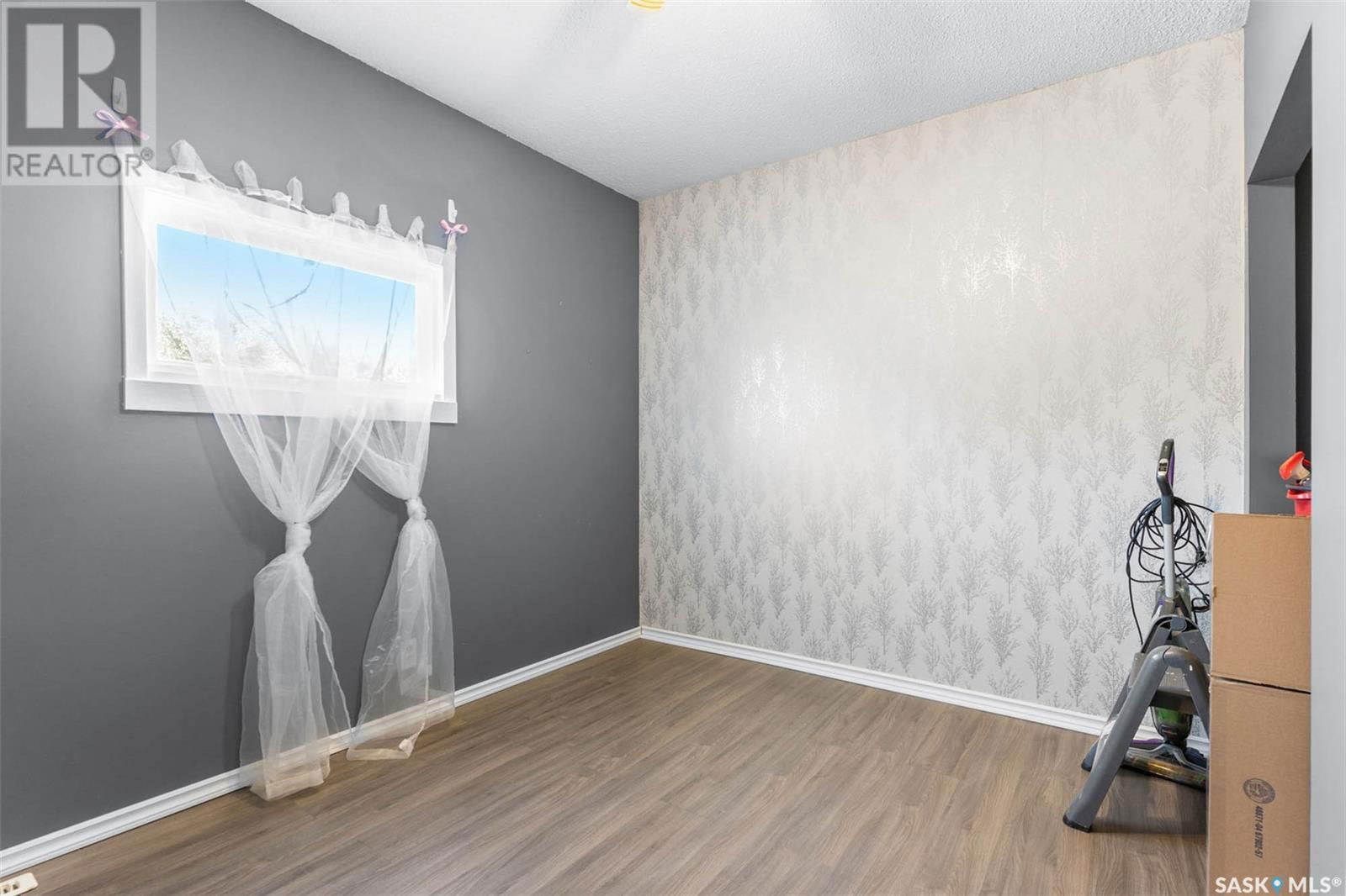 204 4TH AVENUE Image 21