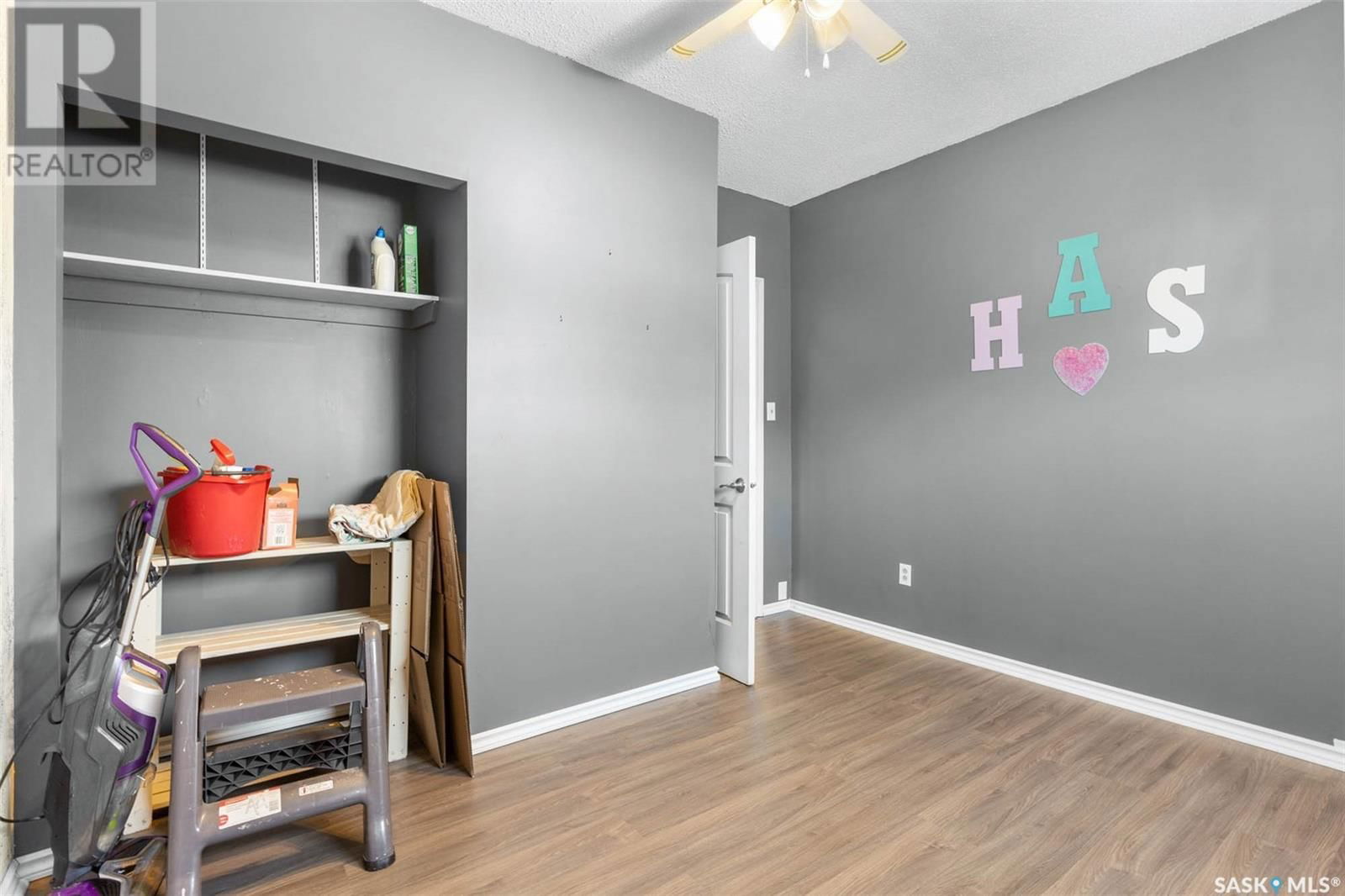 204 4TH AVENUE Image 22