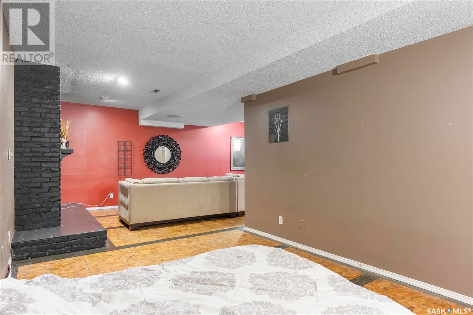 204 4TH AVENUE Image 33