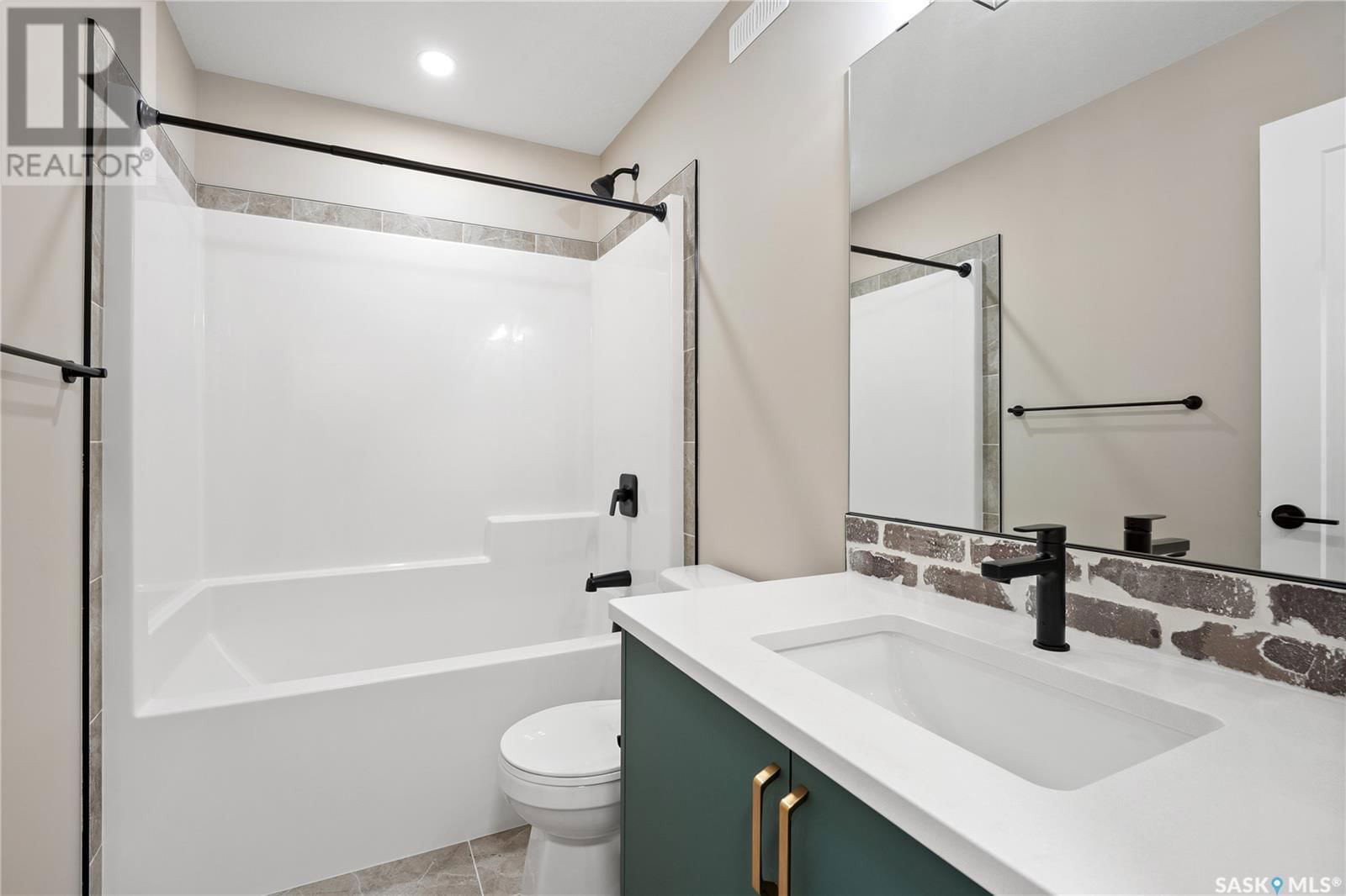 259 FORTOSKY CRESCENT Image 17
