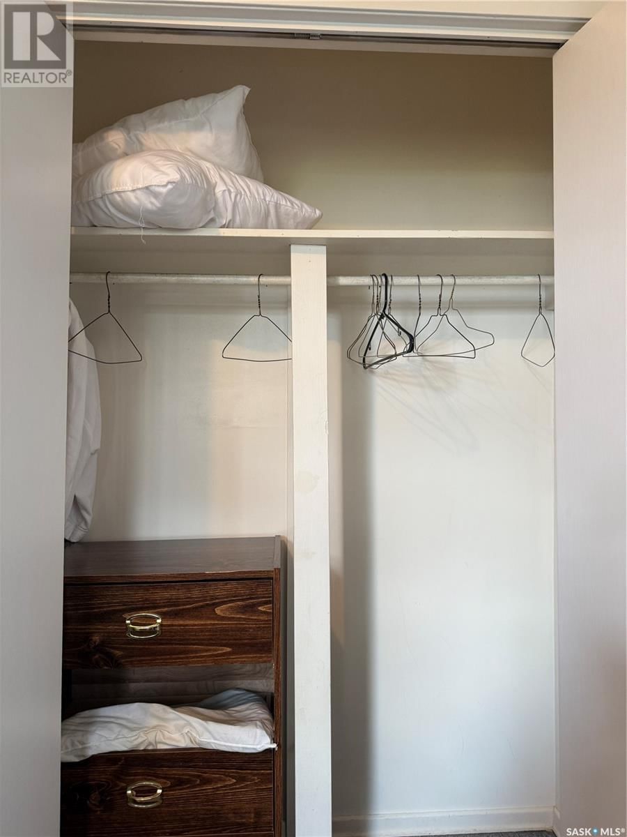 210 RUBY DRIVE Image 32