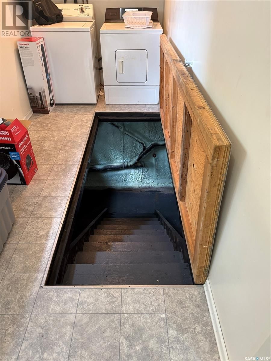210 RUBY DRIVE Image 33