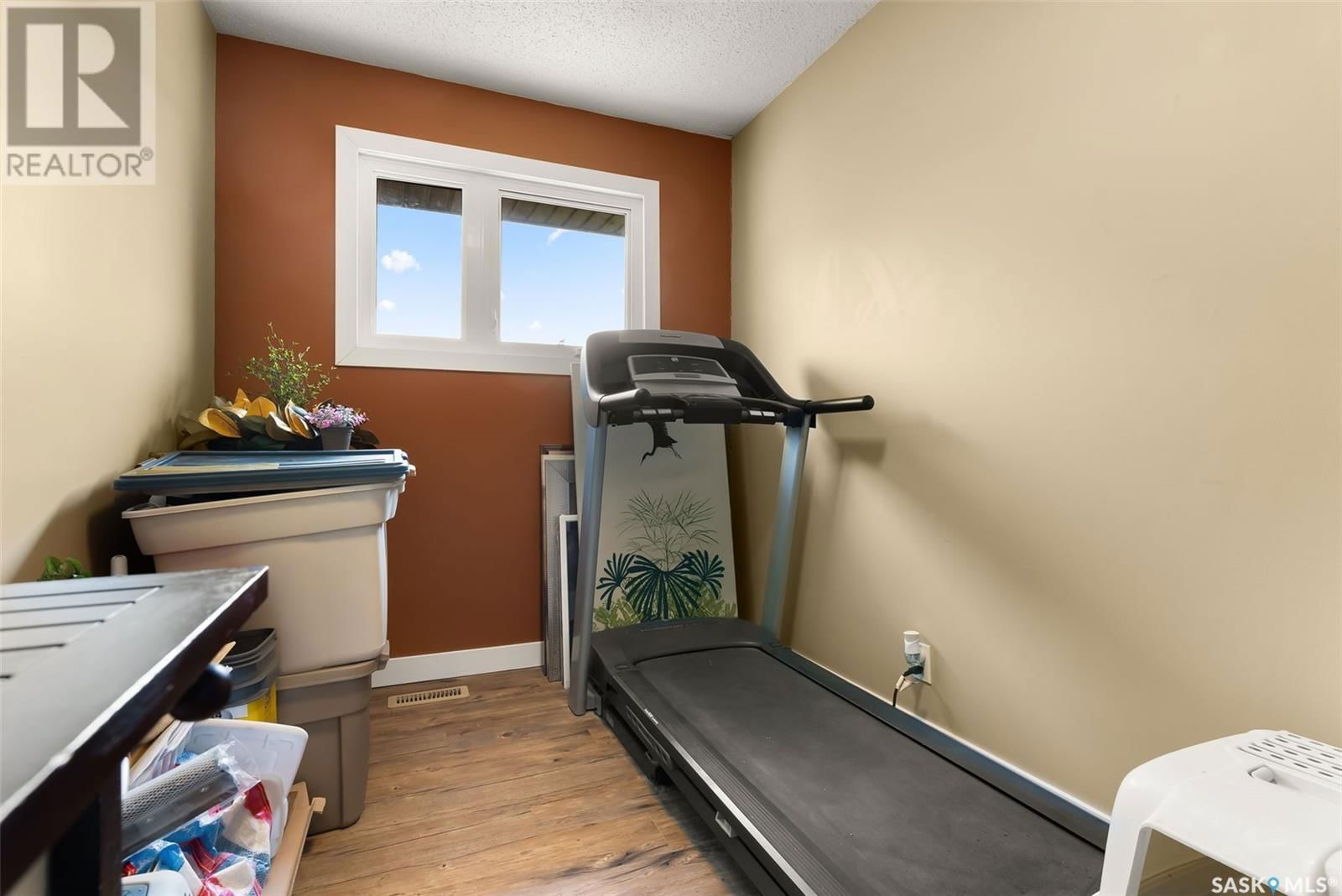 1365 RUPERT STREET Image 12