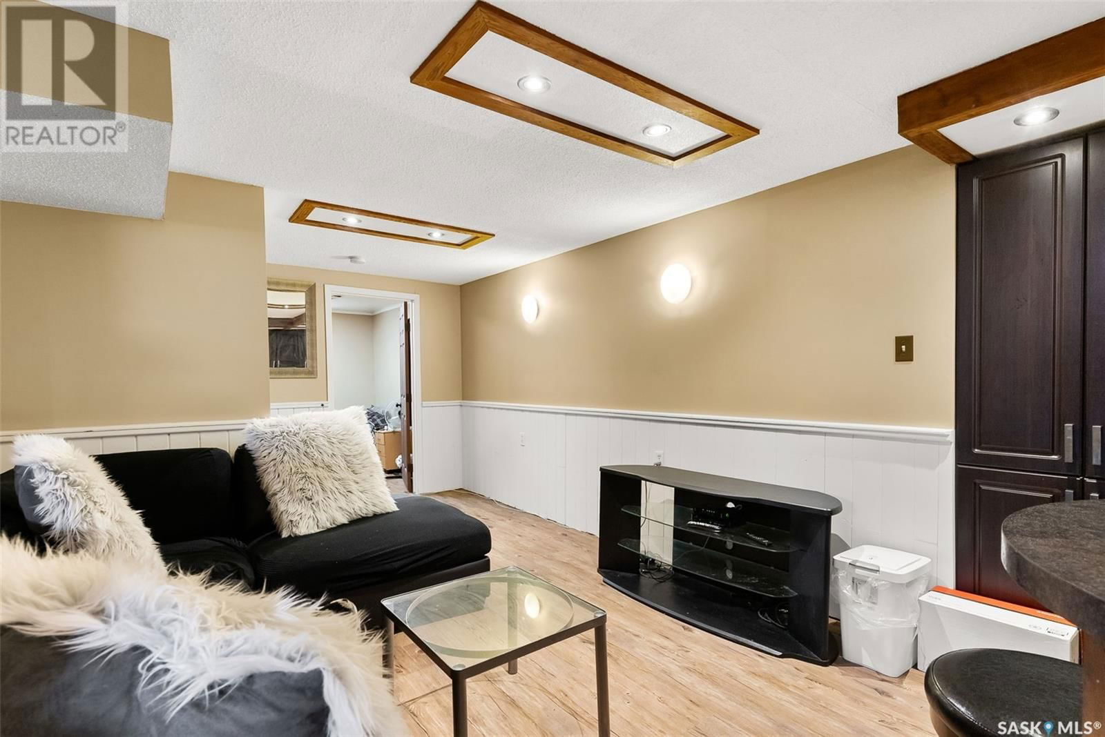 1365 RUPERT STREET Image 15
