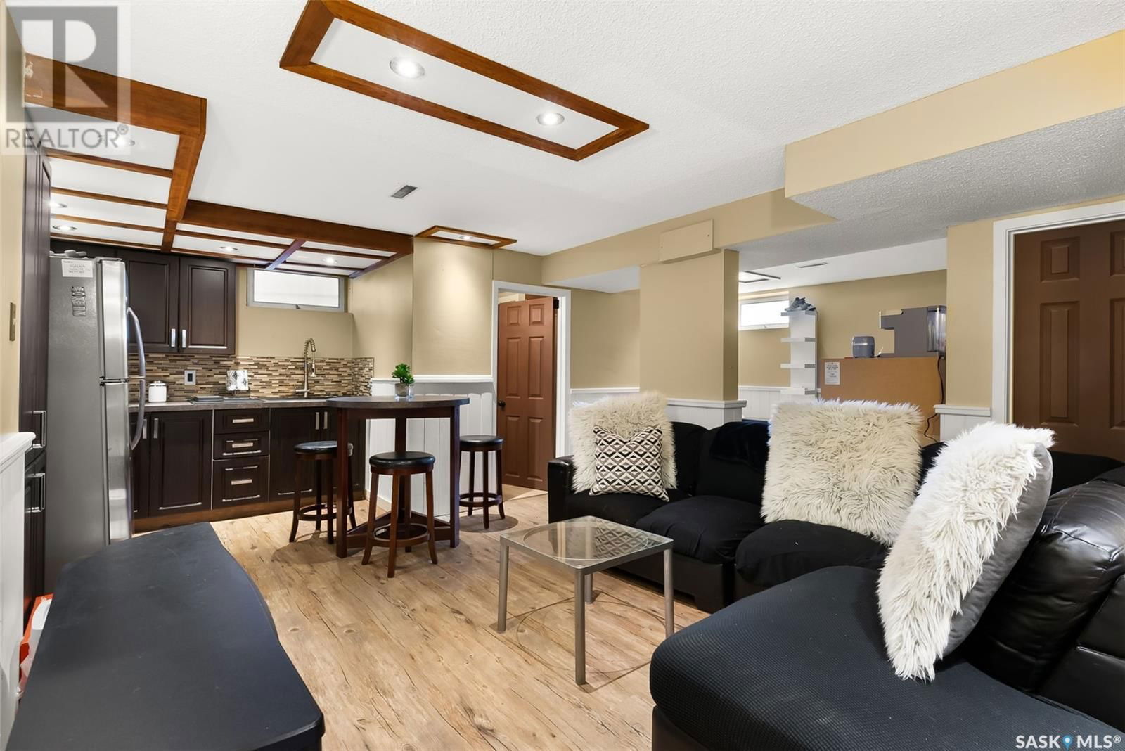 1365 RUPERT STREET Image 16