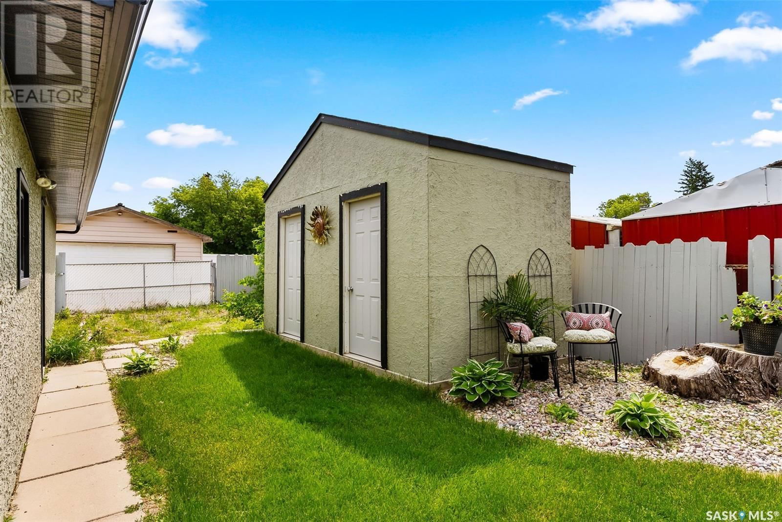 1365 RUPERT STREET Image 29