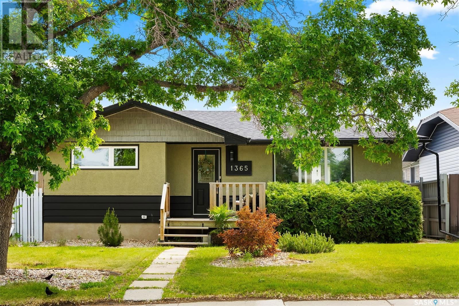 1365 RUPERT STREET Image 34