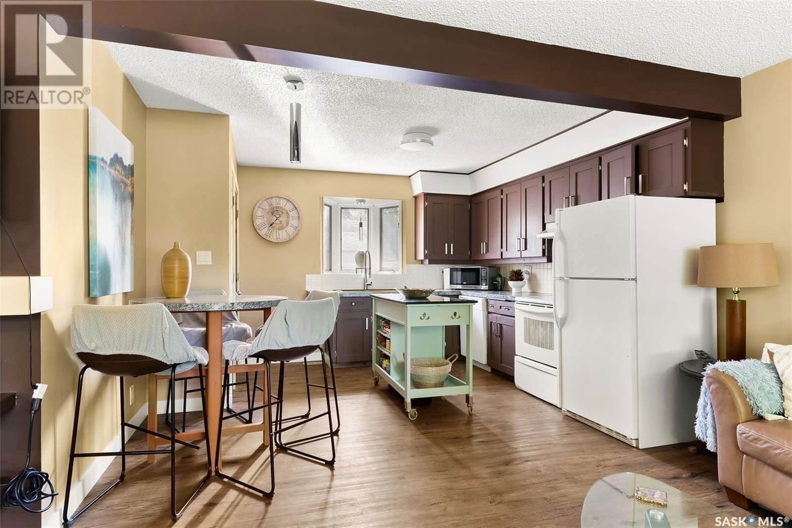 1365 RUPERT STREET Image 5
