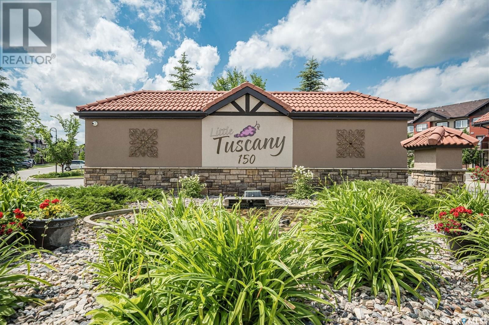 212 LANGLOIS WAY Image 35