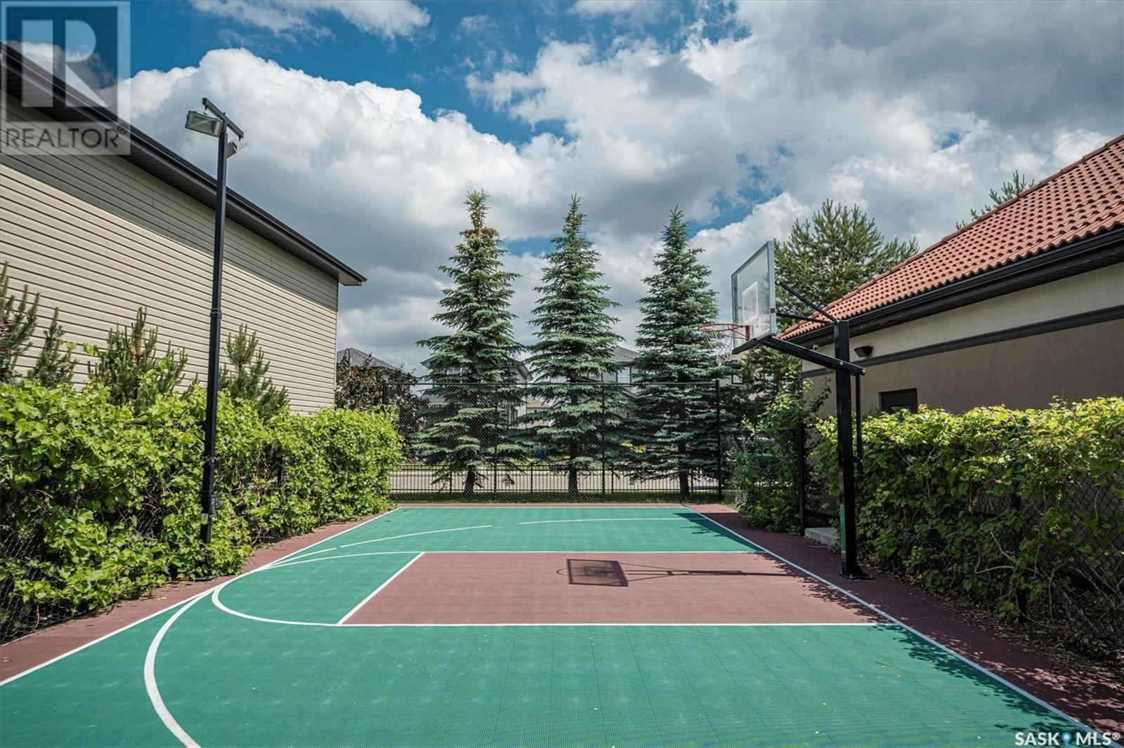 212 LANGLOIS WAY Image 37
