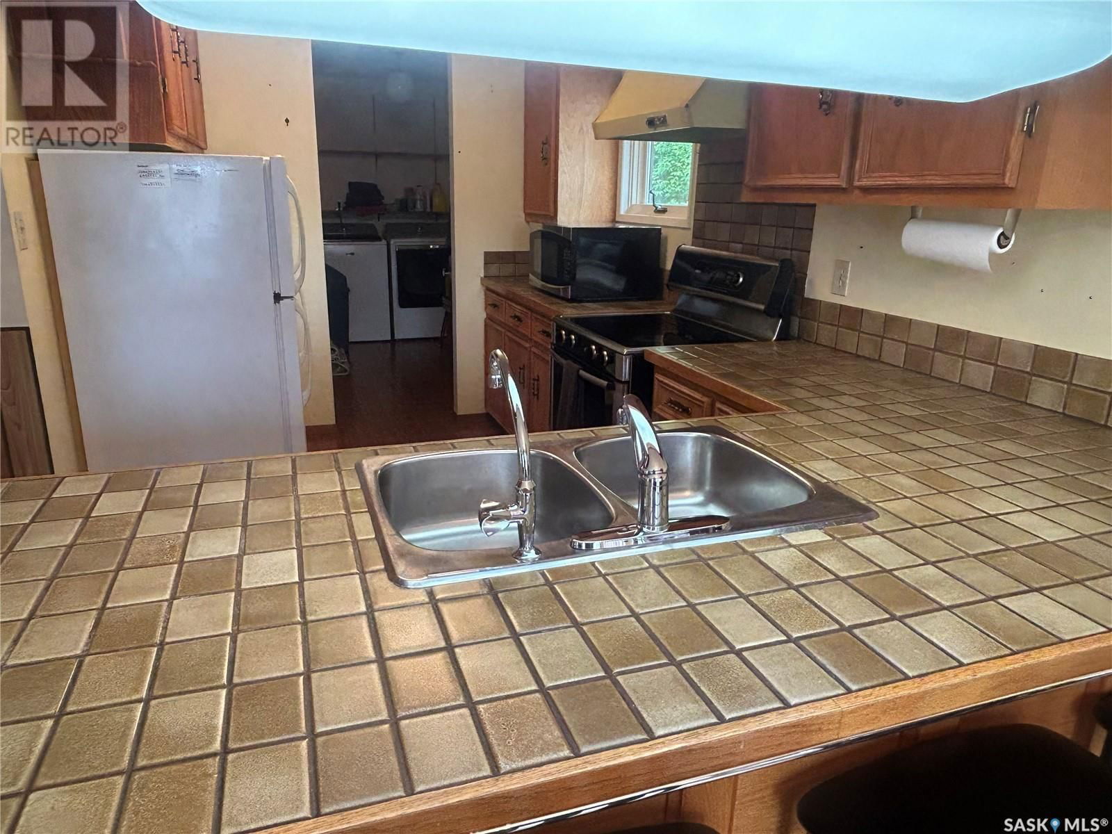 445 3RD STREET Image 18