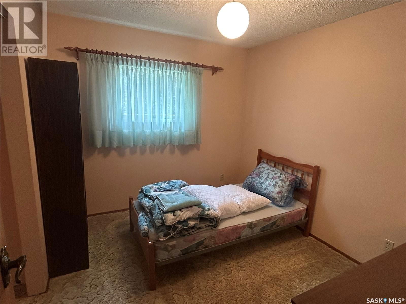 445 3RD STREET Image 32