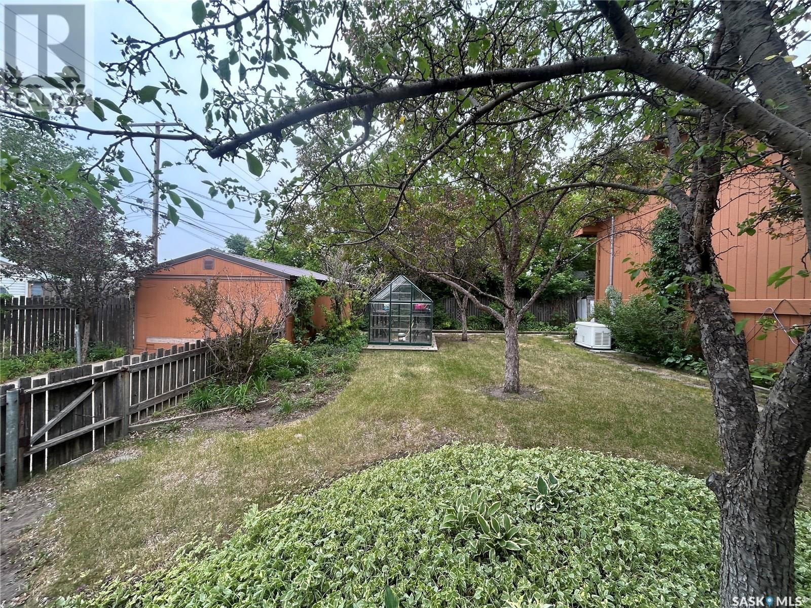 445 3RD STREET Image 4