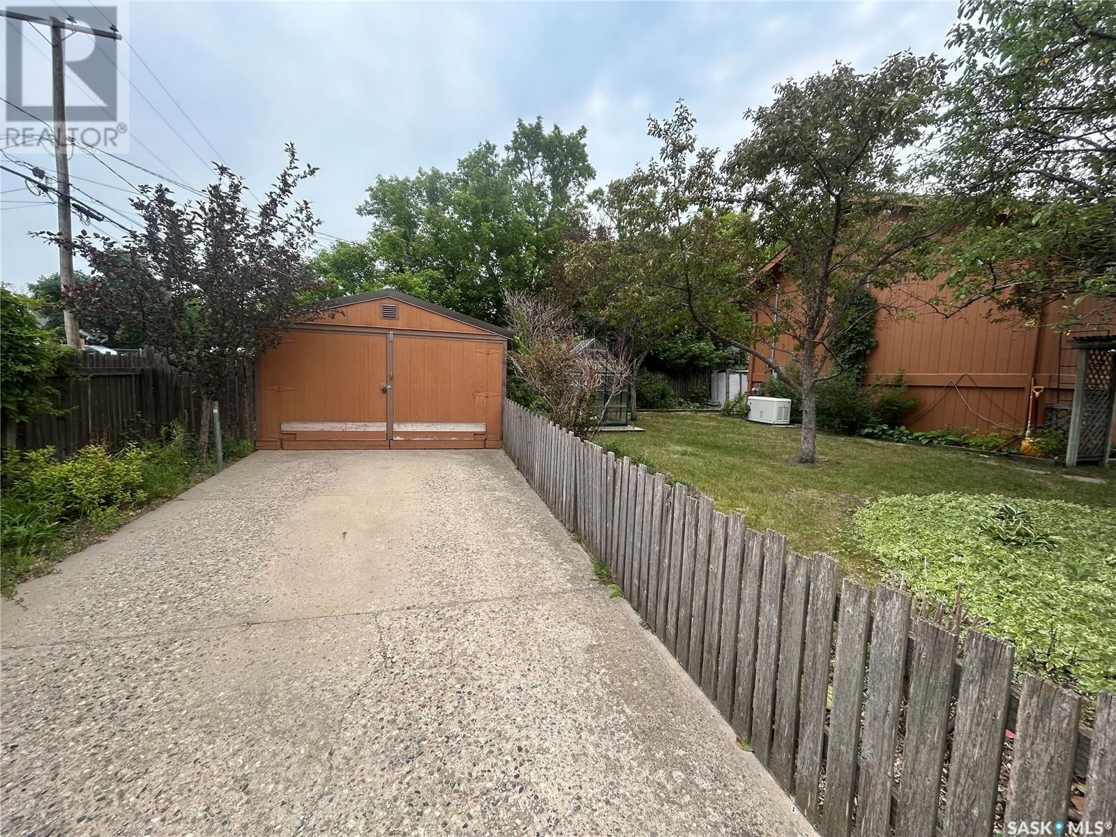 445 3RD STREET Image 5