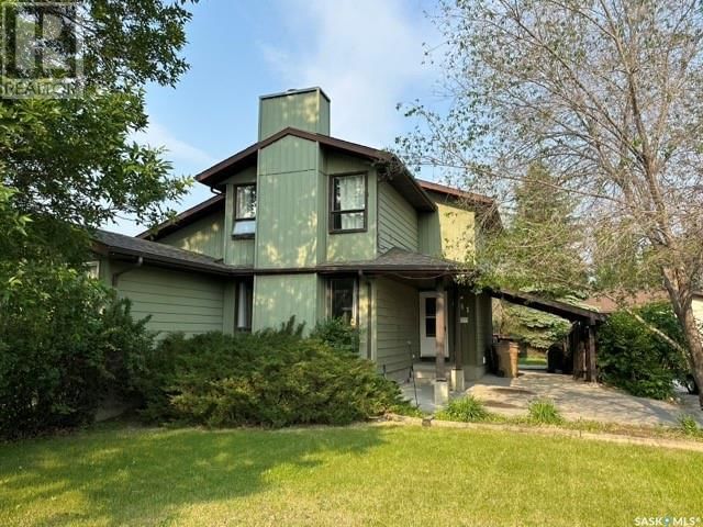 831 Dolan Street Regina, Saskatchewan