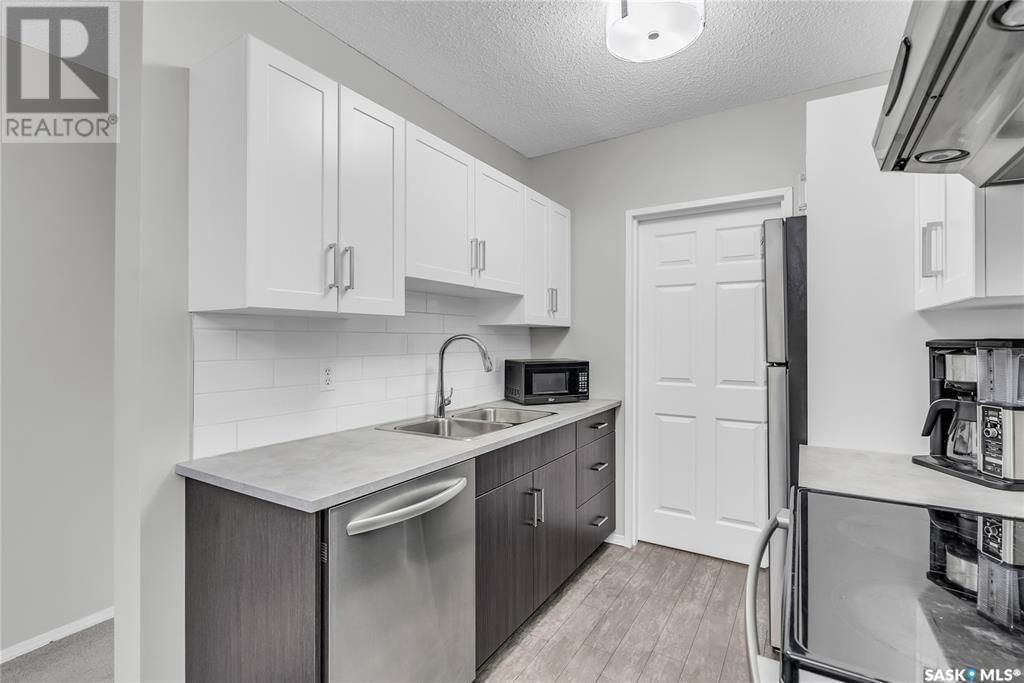 A - 802 KINGSMERE BOULEVARD Image 10
