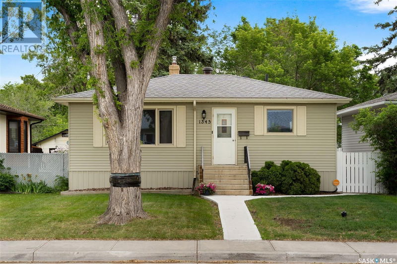 1345 Royal Street Regina, Saskatchewan