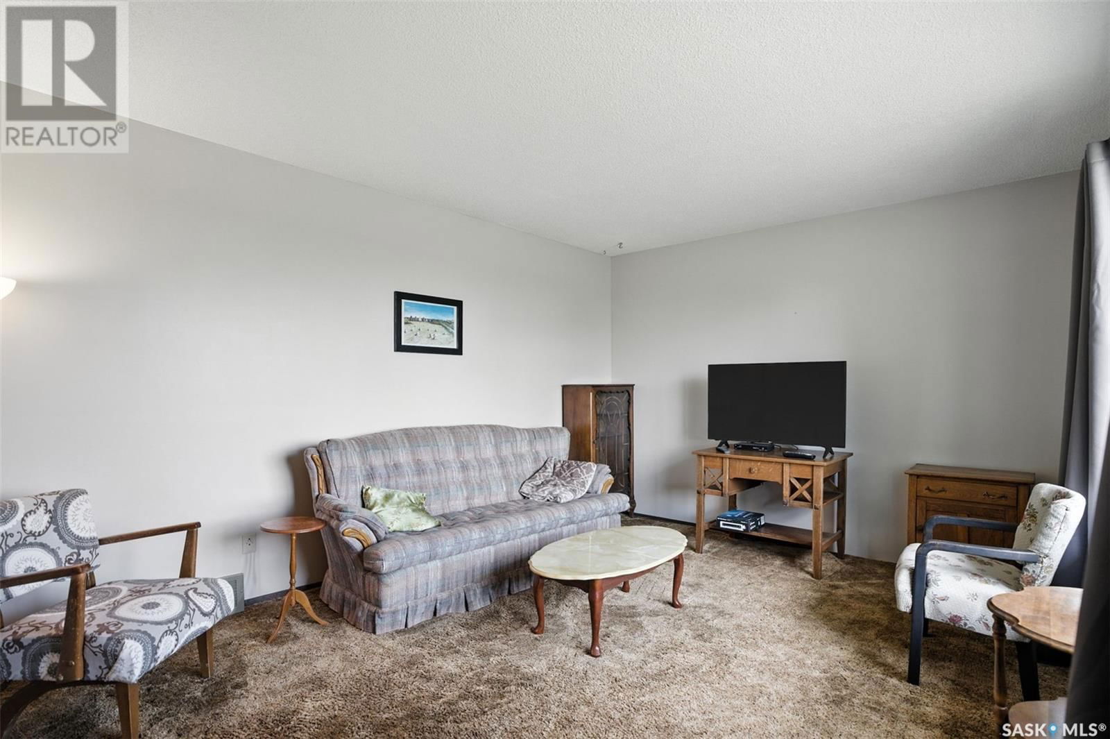 109 RAILWAY AVENUE Image 11