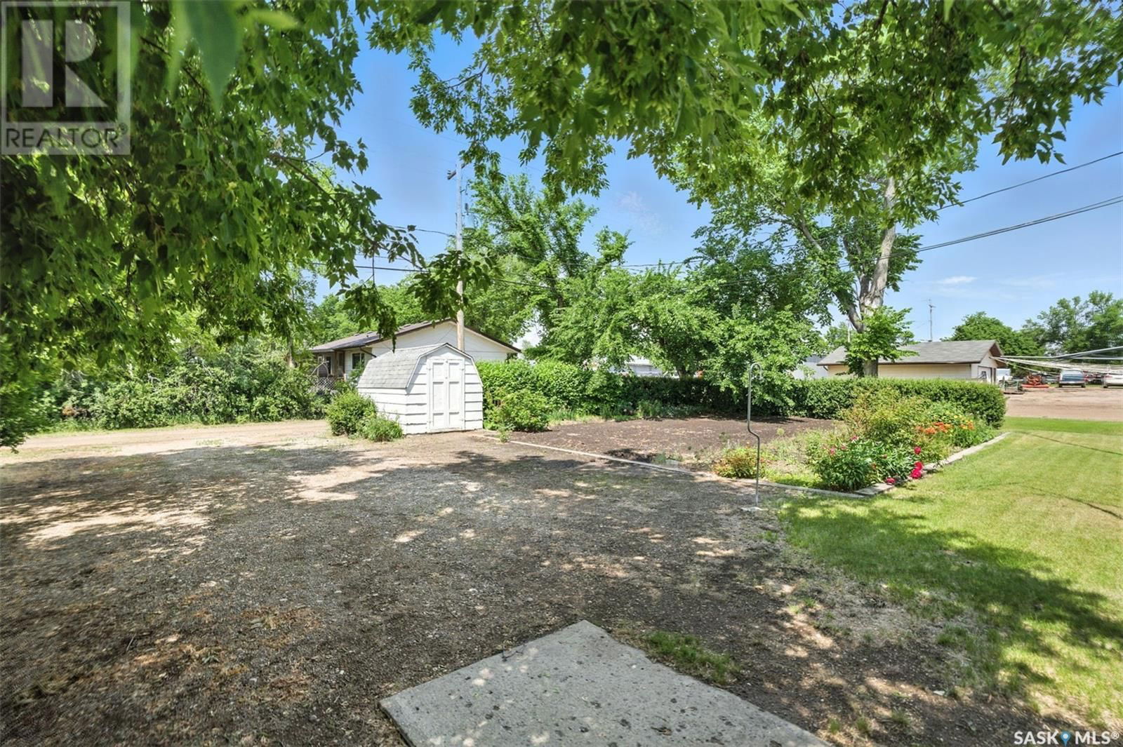 109 RAILWAY AVENUE Image 30
