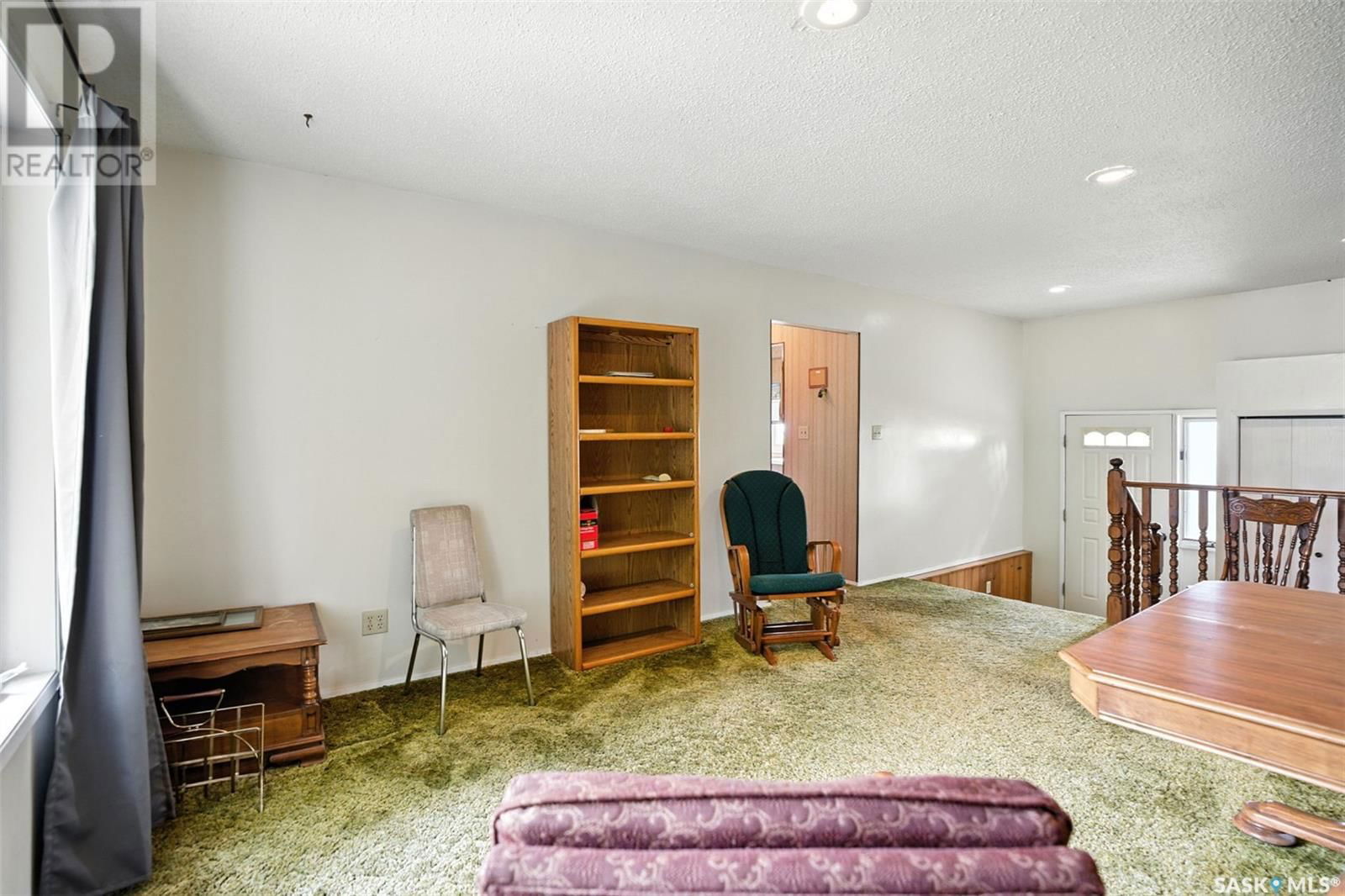 109 RAILWAY AVENUE Image 5