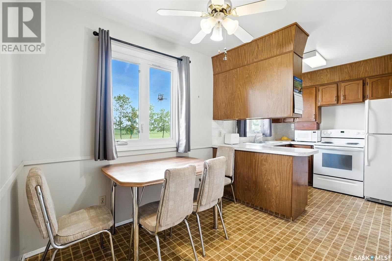 109 RAILWAY AVENUE Image 8