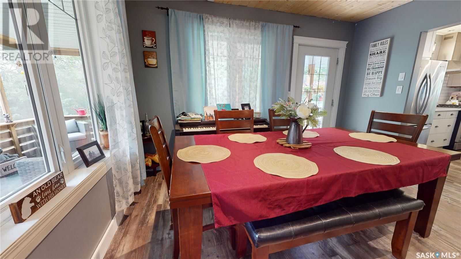 FORREST ACREAGE Image 14