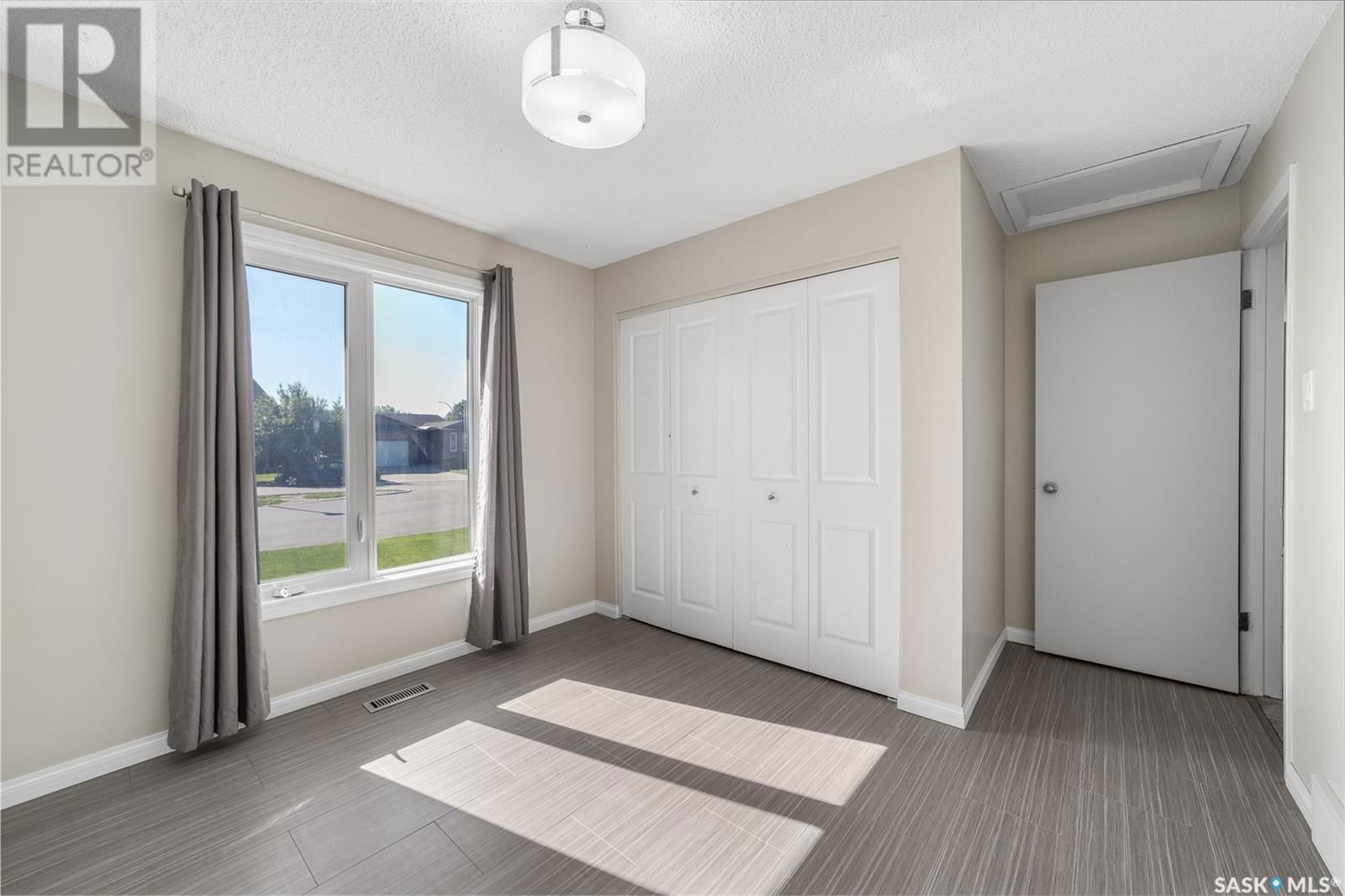 2706 MCKEOWN PLACE Image 16