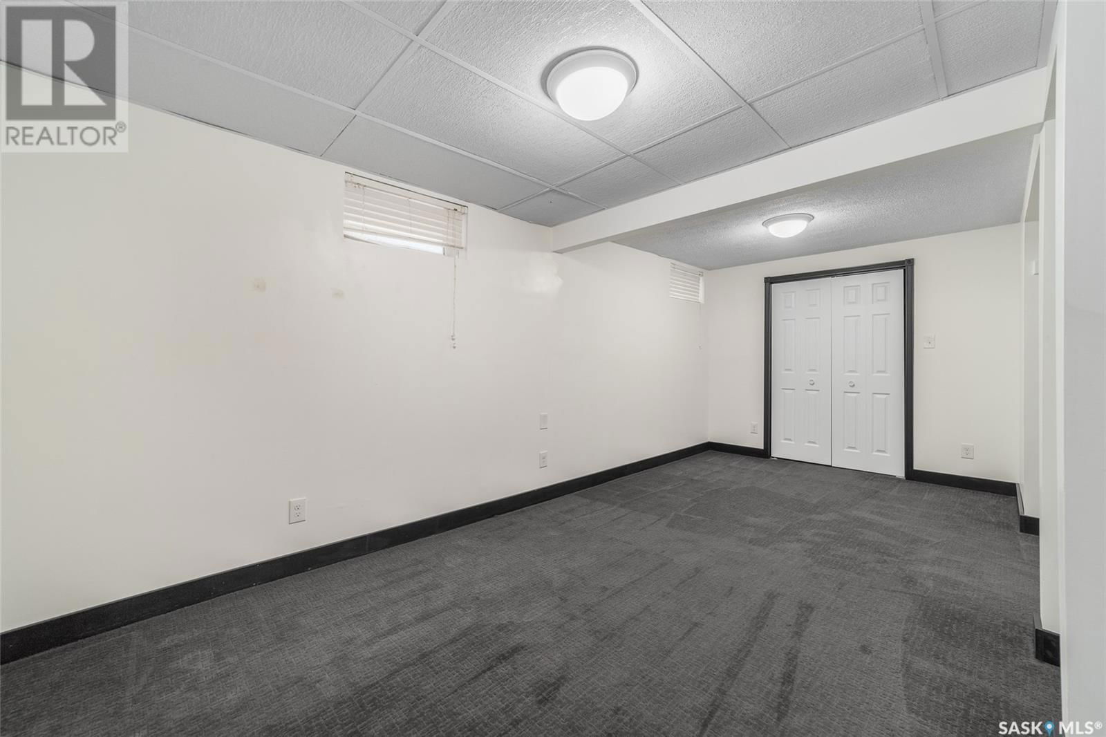2706 MCKEOWN PLACE Image 29