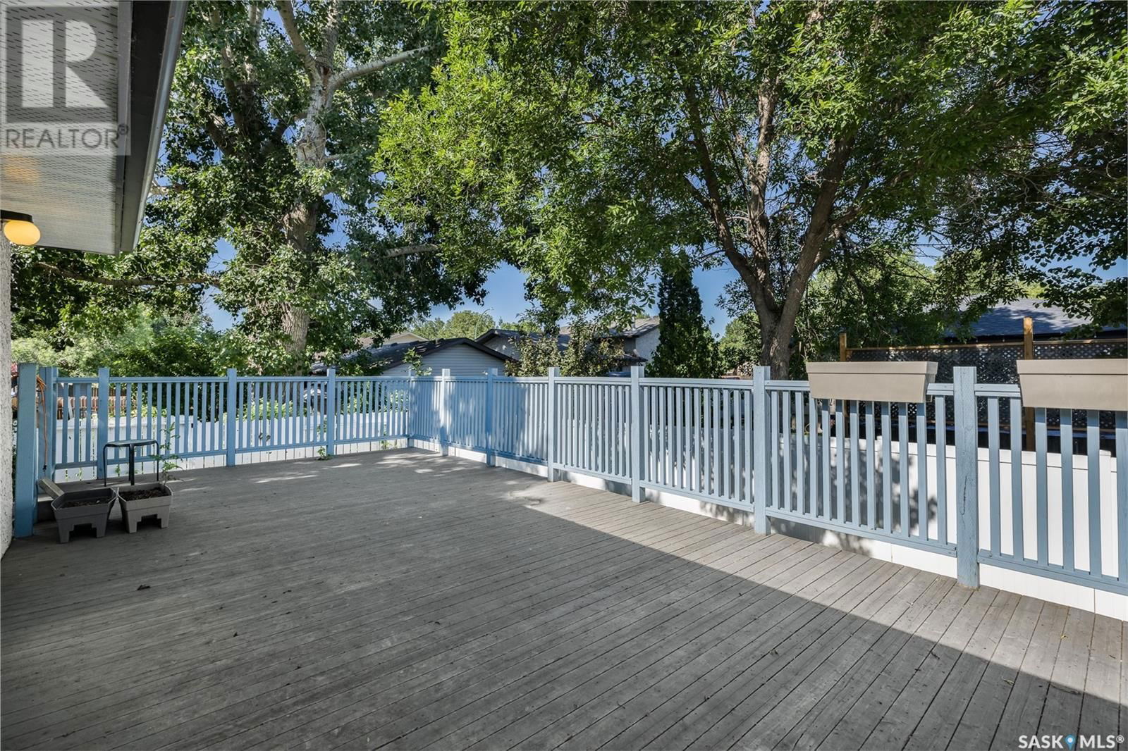 2706 MCKEOWN PLACE Image 34