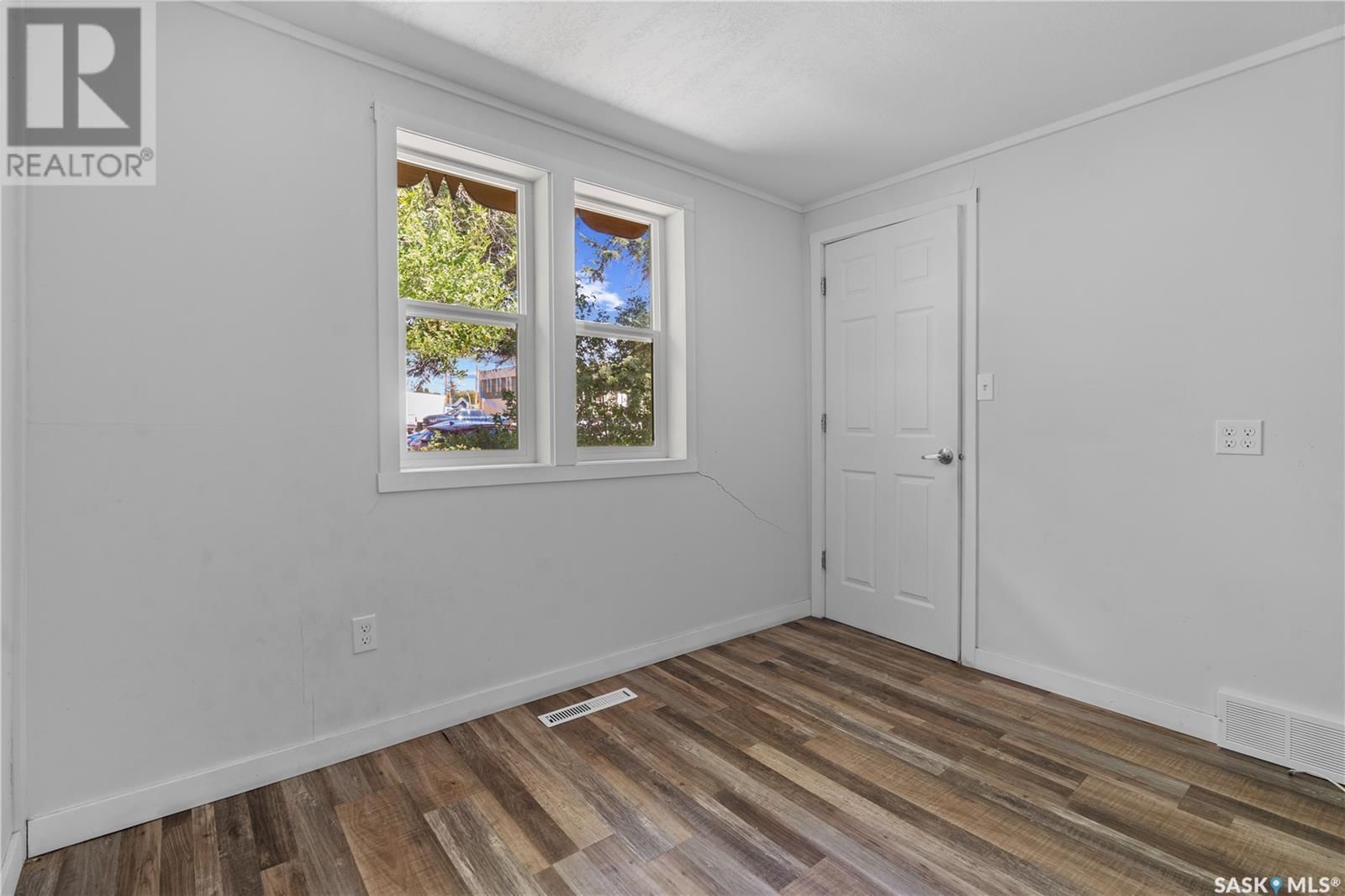 368 ROSE STREET Image 11