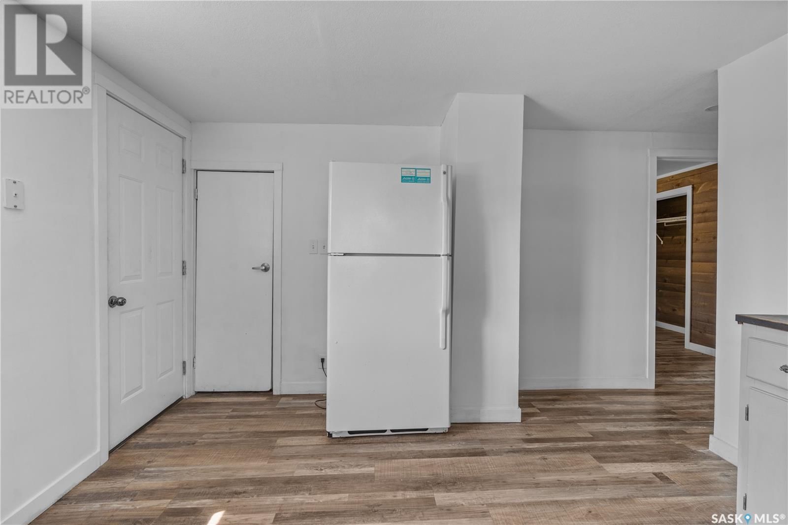 368 ROSE STREET Image 19