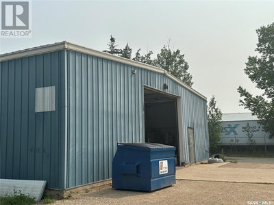 Image #1 of Commercial for Sale at 464 Broadway, Yorkton, Saskatchewan