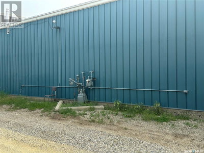 Image #1 of Commercial for Sale at 464 Broadway, Yorkton, Saskatchewan