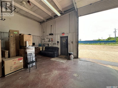 Image #1 of Commercial for Sale at 464 Broadway, Yorkton, Saskatchewan