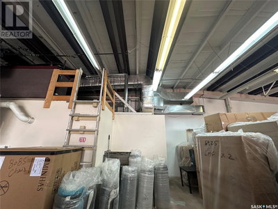 Image #1 of Commercial for Sale at 464 Broadway, Yorkton, Saskatchewan