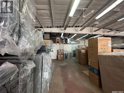 Image #1 of Commercial for Sale at 464 Broadway, Yorkton, Saskatchewan