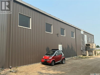 Image #1 of Commercial for Sale at 464 Broadway, Yorkton, Saskatchewan